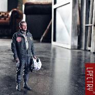 Lil People FCTRY portret 3D print scan geschenk kado cadeau beeldjes figuren poppetje besonderes bijzonder porsche racing bell roermond limburg