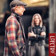 SIX 745AEF3A-6C75-45E8-871A-53F9BD834504